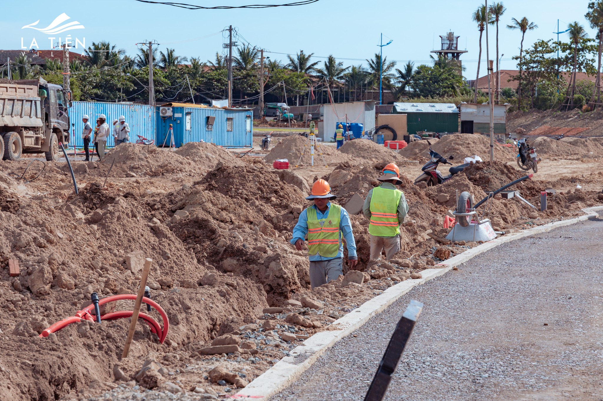 Tháng 12.2025 - Công trình La Tiên Villa hoàn thiện loạt cột mốc