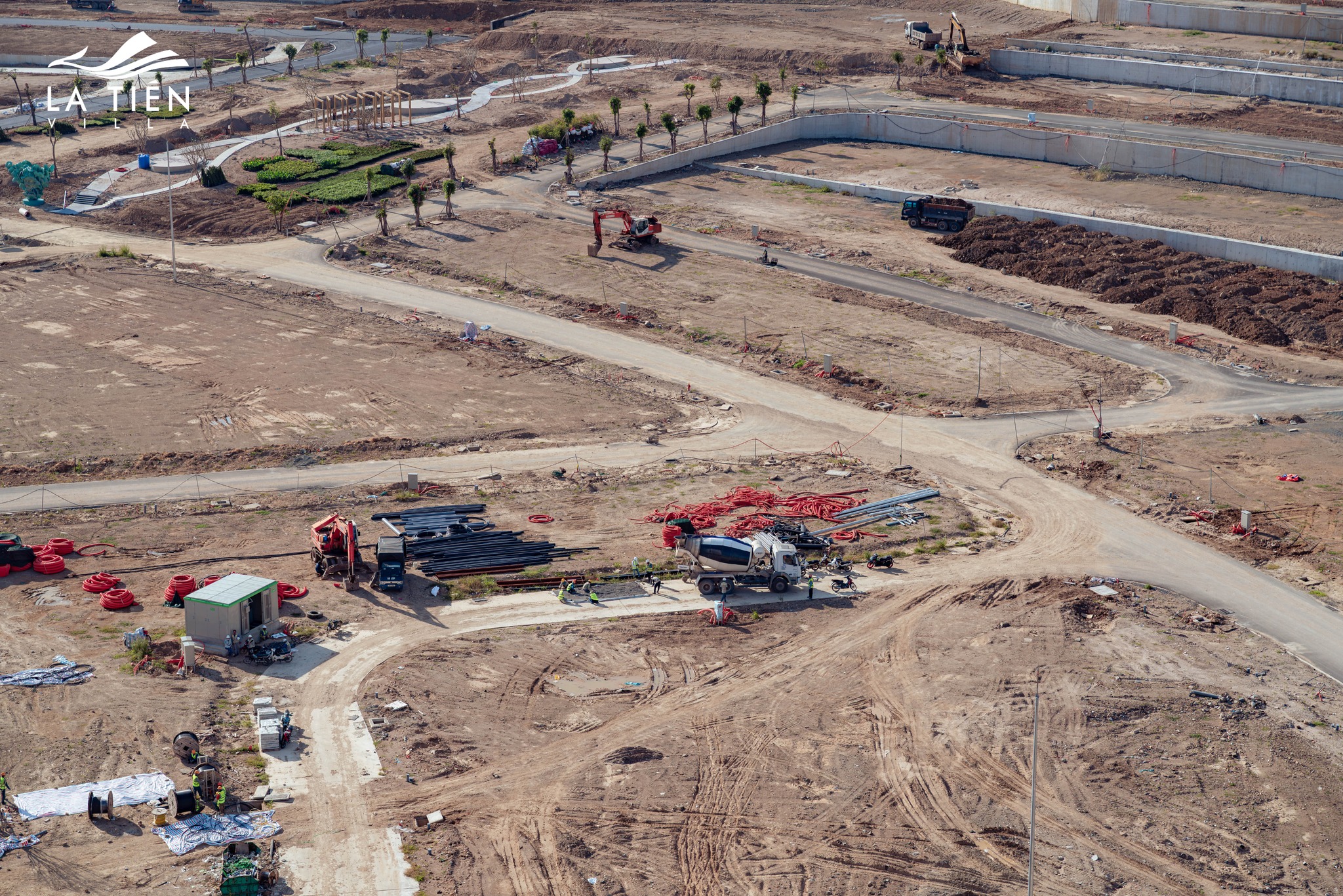 Tháng 12.2025 - Công trình La Tiên Villa hoàn thiện loạt cột mốc